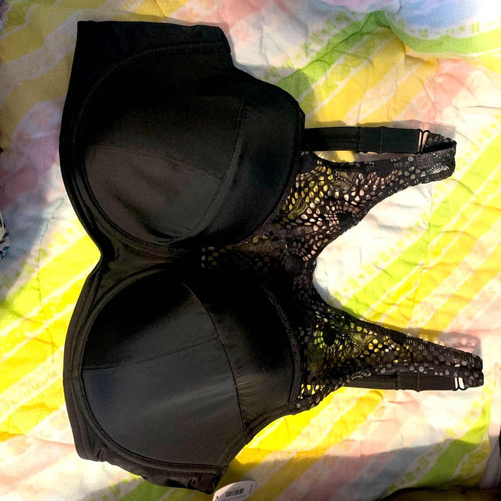 Adore me. Swim suit top.